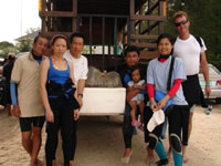 Shark-release14Aug09-1